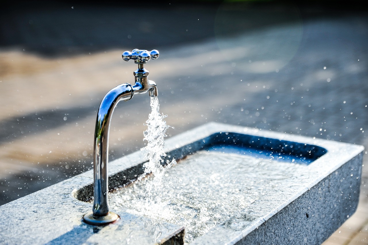 How to Build a DIY Garden Fountain